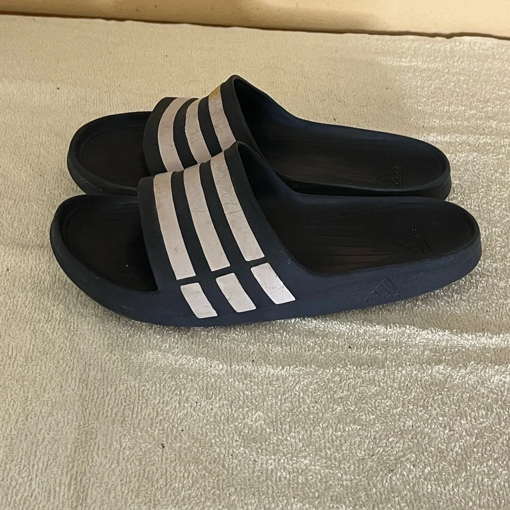 adidas slip imperfection